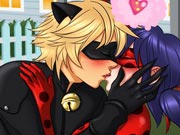 Miraculous Ladybug Kissing