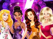 Princesses VS Celebs Fashion Challenge