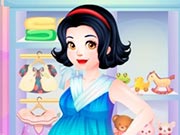 Snow White Pregnancy